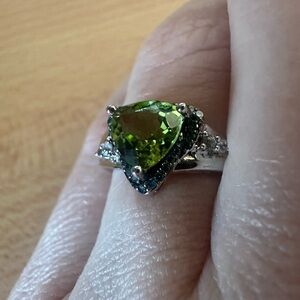 Peridot ring